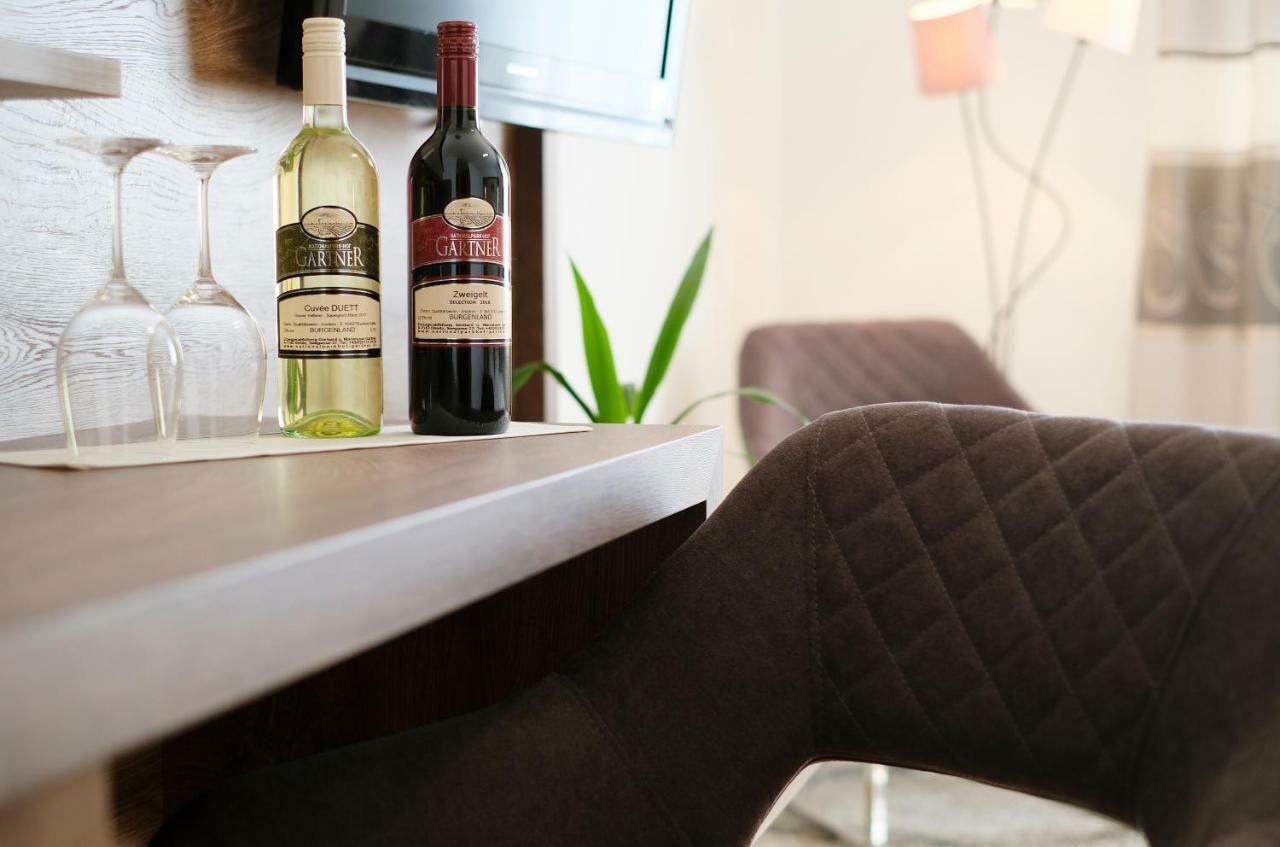 فندق Nationalparkhof Gartner Weingut-Gastehaus إلميتز المظهر الخارجي الصورة
